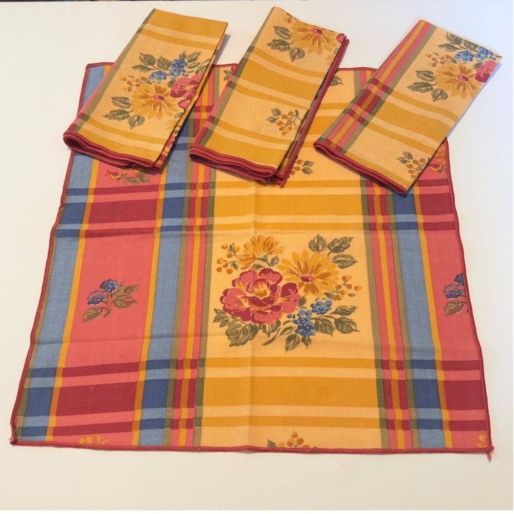 Vintage French Country Floral Plaid Cloth Napkins Set of 4 Yellow Red Blue 16x16